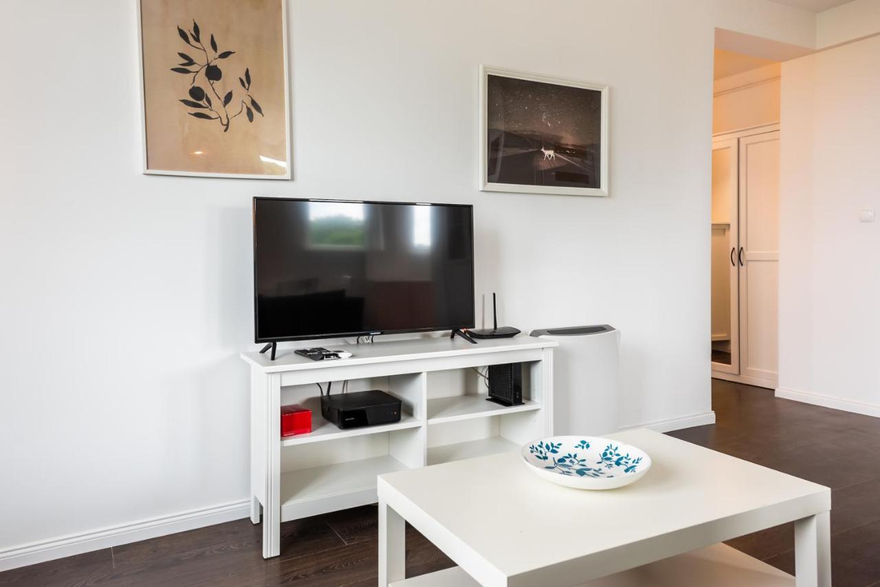 Saska Kepa Green Apartment Varsó Kültér fotó